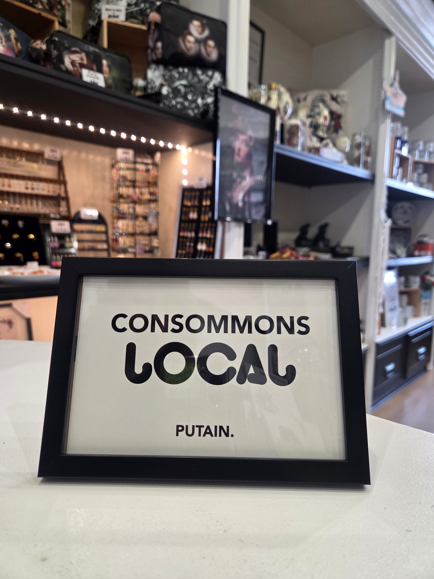Cadre noir " consommant local putain "