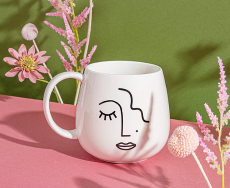 Tasse / mug blanche visage abstrait