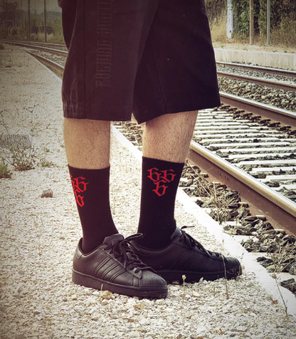 Chaussette Hyraw 666 noir et rouge