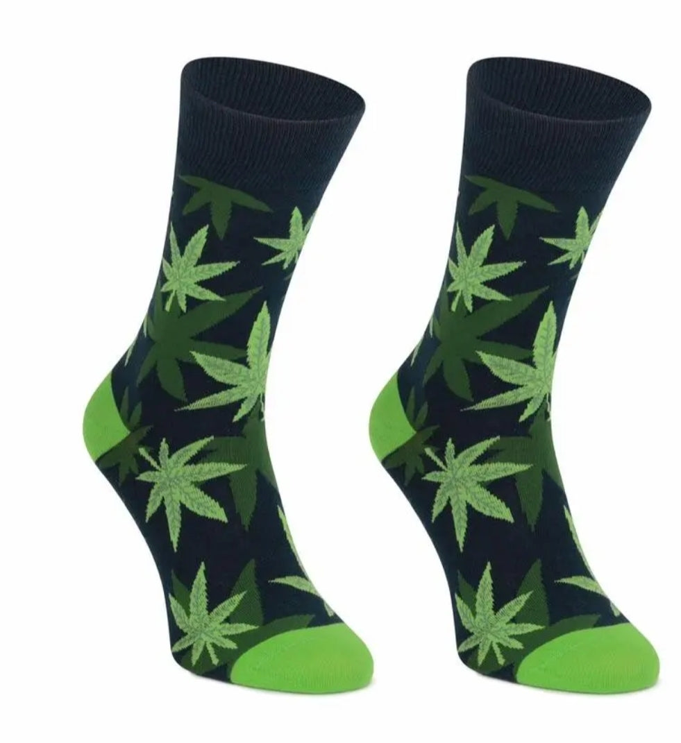 Chaussette feuille de canabis kylie crazy