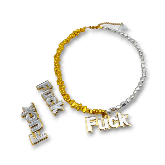 Ensemble de collier et boucle d'oreille fuck