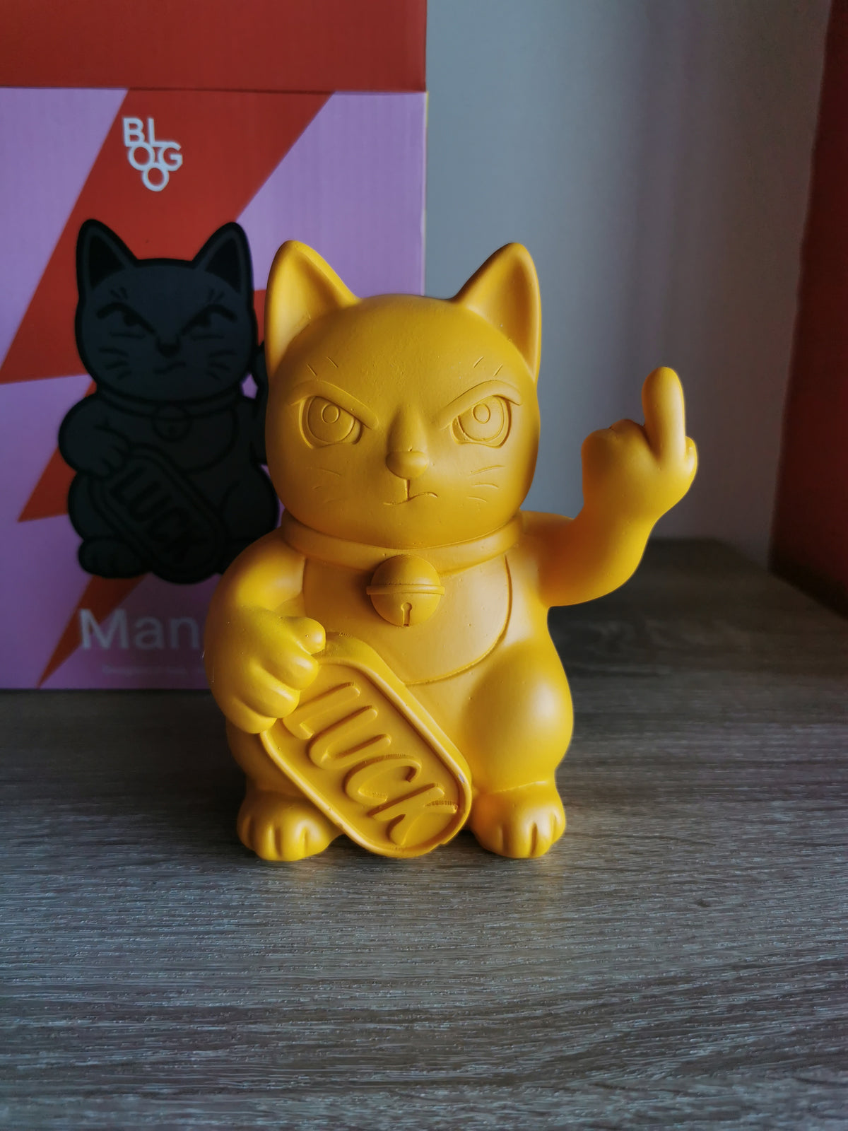( Défaut ) Petite figurine de chat chanceux jaune maki neko fuck