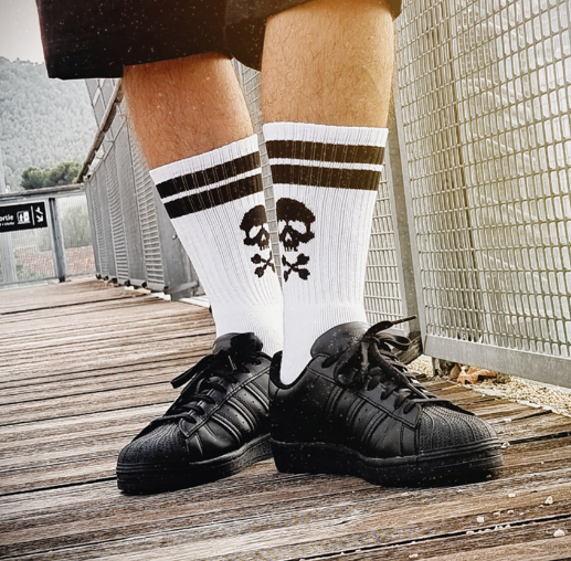 Chaussette Hyraw skull tête de mort noir et blanche